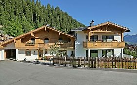 Landhaus & Apartment Taxach