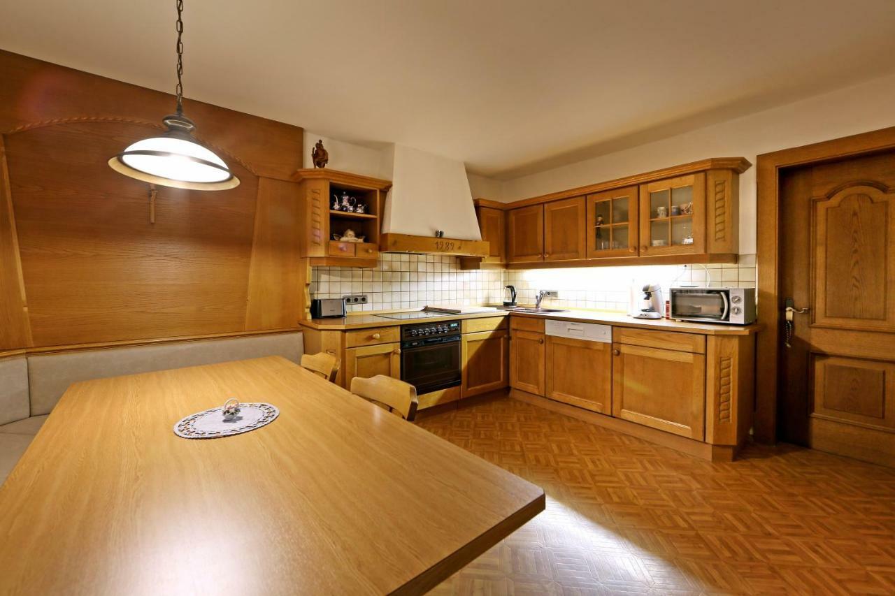 Landhaus & Apartment Taxach Ried im Zillertal Buitenkant foto