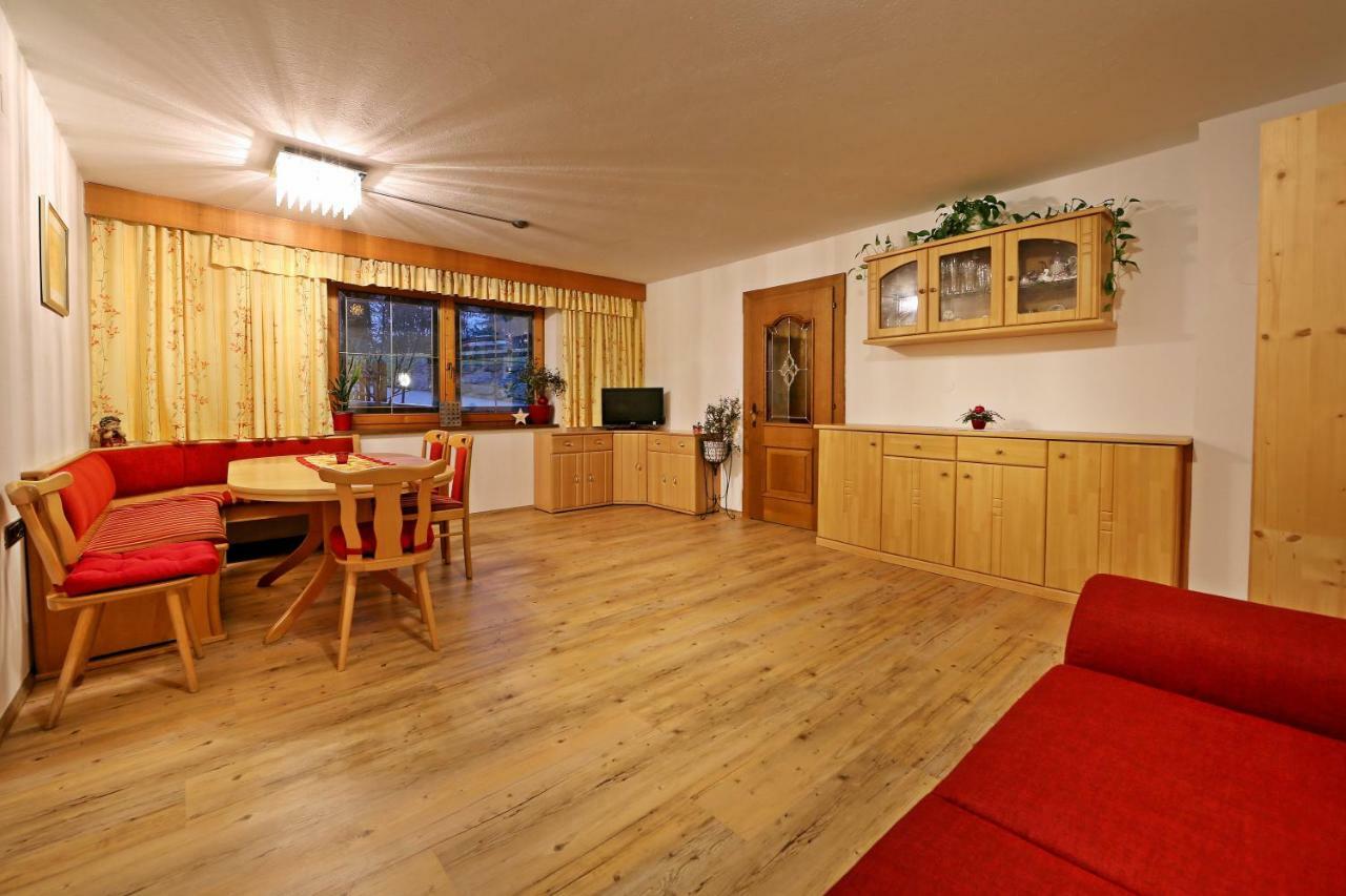 Landhaus & Apartment Taxach Ried im Zillertal Buitenkant foto