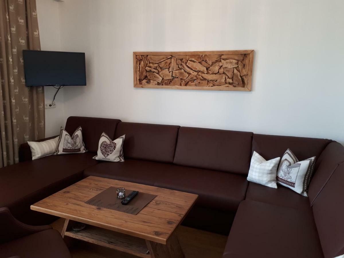 Landhaus & Apartment Taxach Ried im Zillertal Buitenkant foto