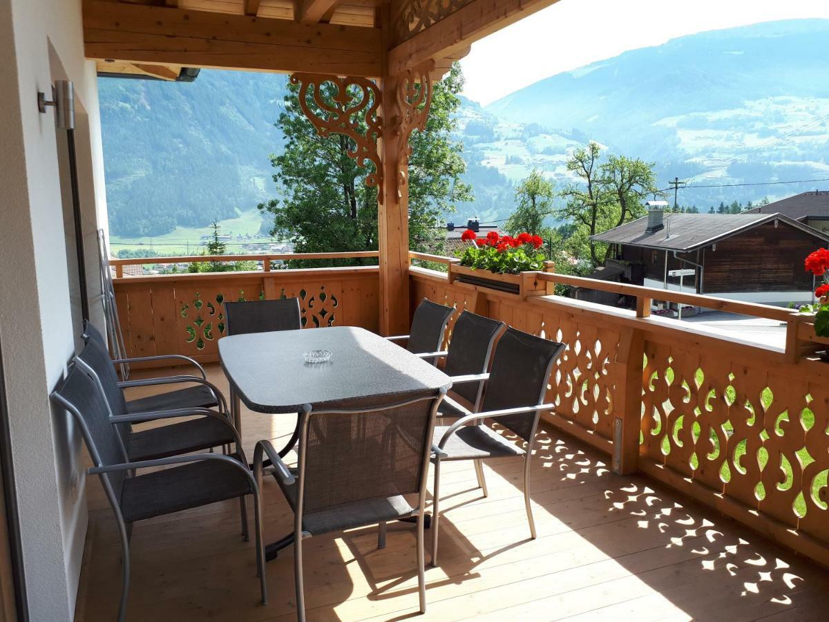 Landhaus & Apartment Taxach Ried im Zillertal Buitenkant foto